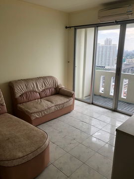 Studio unit for sale in Commonwealth Pinklao Condominium, near 2 minute walk from Bang Yikhan BTS MRT Station