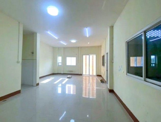 picture Ekachai Golf Course 1 km. Warehouse for rent factory on Ekachai Road Wat Pho Chai 3 km. 1,200 sq.m. - 6/8