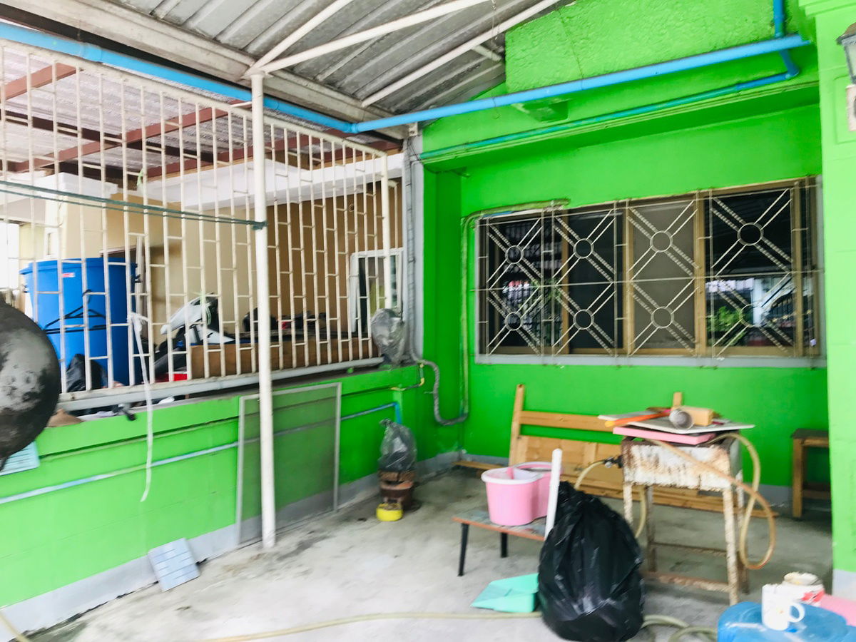 รูป ด่วน! ขายทาวน์เฮ้าส์ 2 ชั้น หมู่บ้านพูนสุข บางนา–สุวรรณภูมิ ราคา 1.15 ล้าน 19.5 ตรว - รูปที่ 12/23
