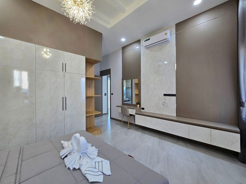 picture Brand new pool villa for sale near Map Prachan Reservoir. Good price. Great location. - 14/16