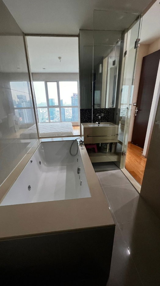picture Condo for sale: The Address Asoke, near MRT Phetchaburi, 10,600,000 baht, property code: SL074 - 9/10