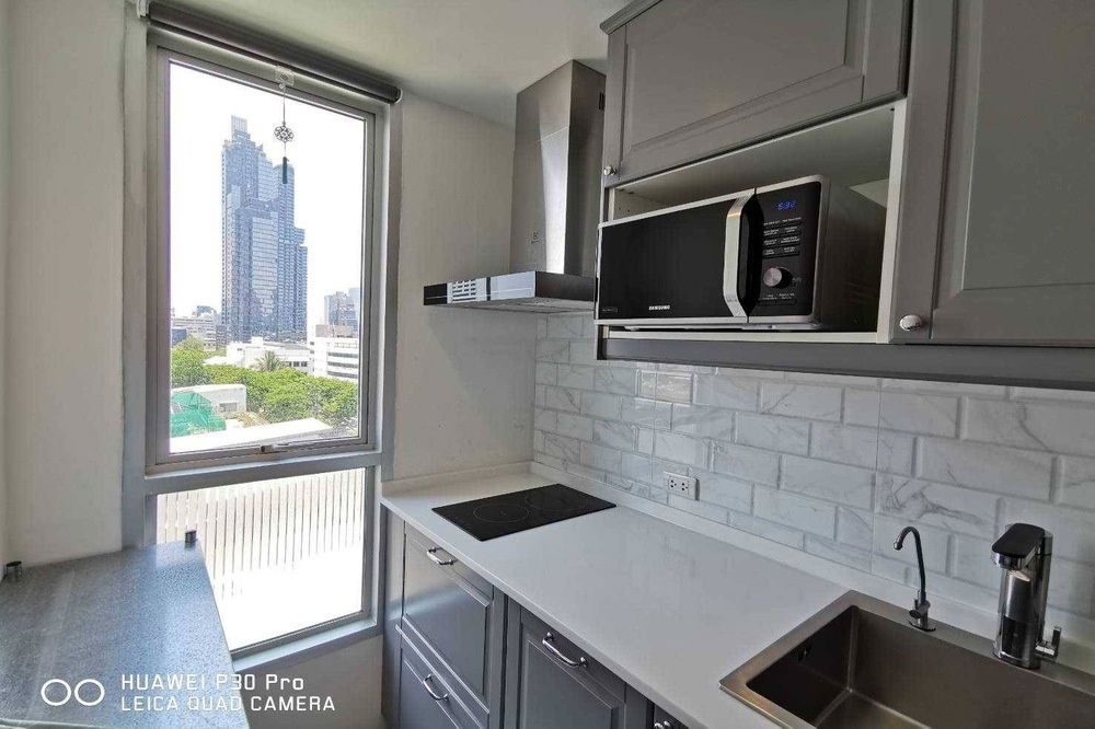 รูป 🔥 สำหรับขาย !! 🔥 Code C20230109627..........Life @ Sathorn 10, 2 ห้องนอน, 2 ห้องน้ำ, ห้องสวย, แต่งครบ, ราคาพิเศษ!!📣📣 - รูปที่ 6/8