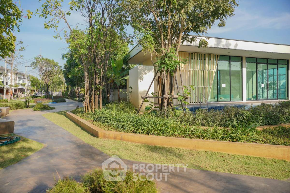 picture 2-BR Townhouse at Golden Town Laemchabang-Srisuvit in Bang Lamung (ID 1865653) - 15/16