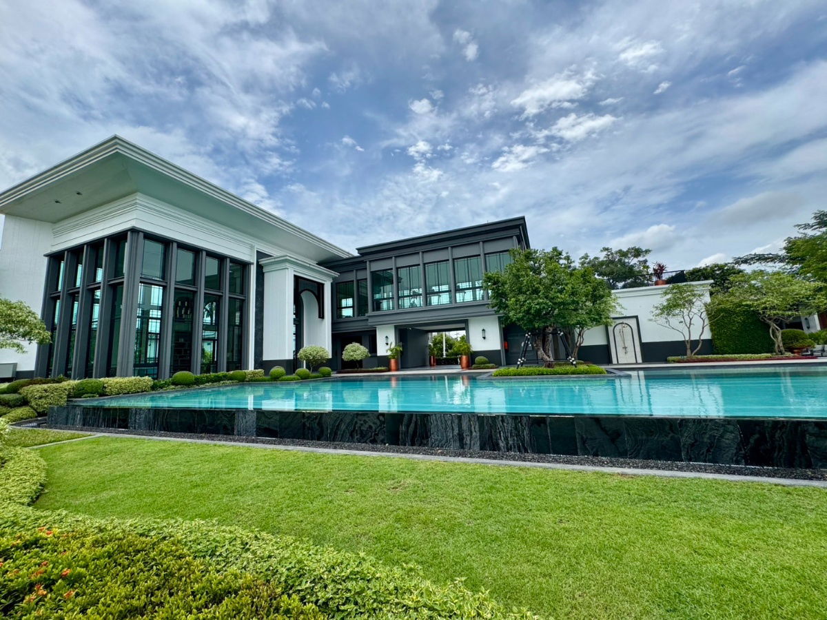picture "Setthasiri Bangkok–Pathumthani 2" Experience slow living amidst serene golf course views 🌿 A luxury single house by Sansiri — Ready to move in. - 23/32
