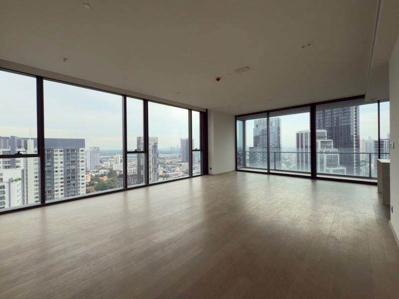 Condos for sale : ❖ Rare Unit Penthouse ❖ Floor 25+ 185.00 sq.m. | 3 bedrooms, 3 bathrooms | Condo near BTS Thonglor 190 m, Major Cineplex Sukhumvit 550 m.