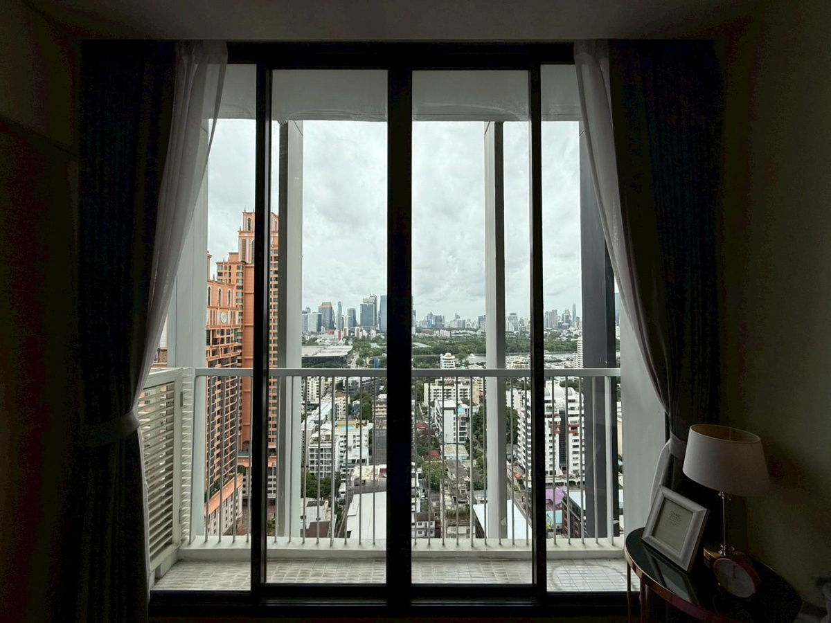 picture For rent Park 24 ,nice room, high floor, fully furnished, Near BTS Phrom Phong, ready to move in - 14/15