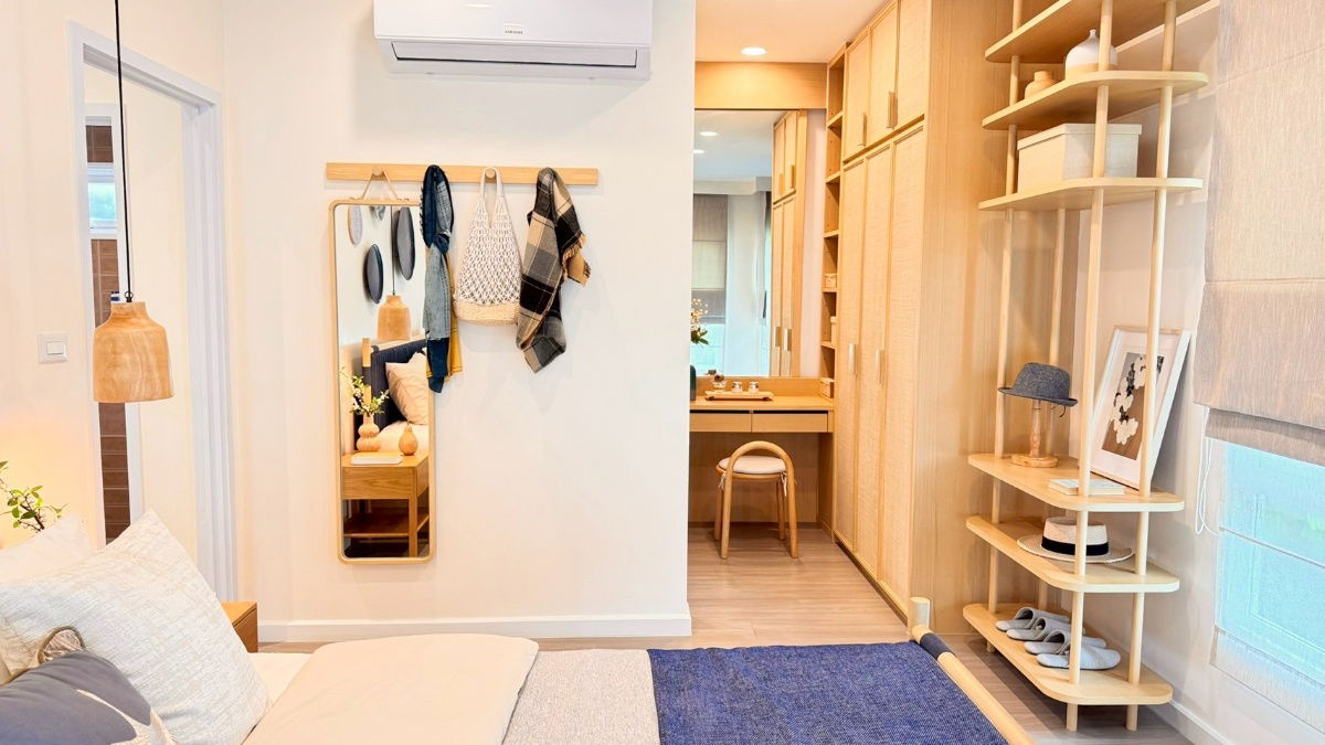 picture 🏡 Luxury Show Home at Anasiri Songprapa – Fully Furnished and Move-In Ready, with FREE Furniture! - 14/25