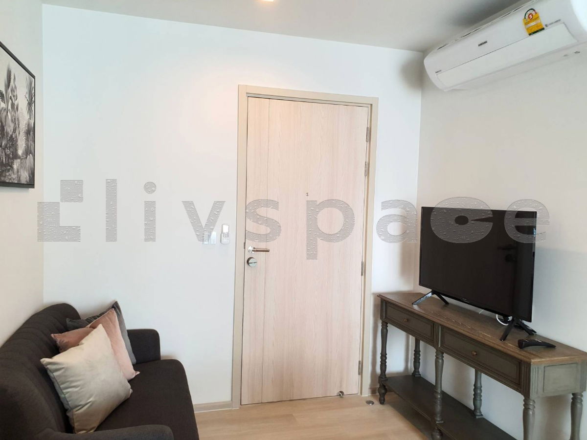 picture [L250717025] For Rent Life One Wireless | 1 Bedroom | Size 35 sq.m. | Special Price | Ready to Move In - 3/5
