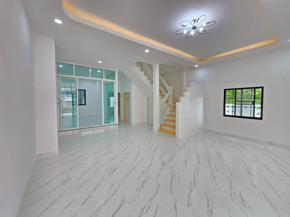 รูป #หมู่บ้านชมฟ้าวรางกูล (บ้านหลังริมติดสนามเด็กเล่น) - รูปที่ 12/17