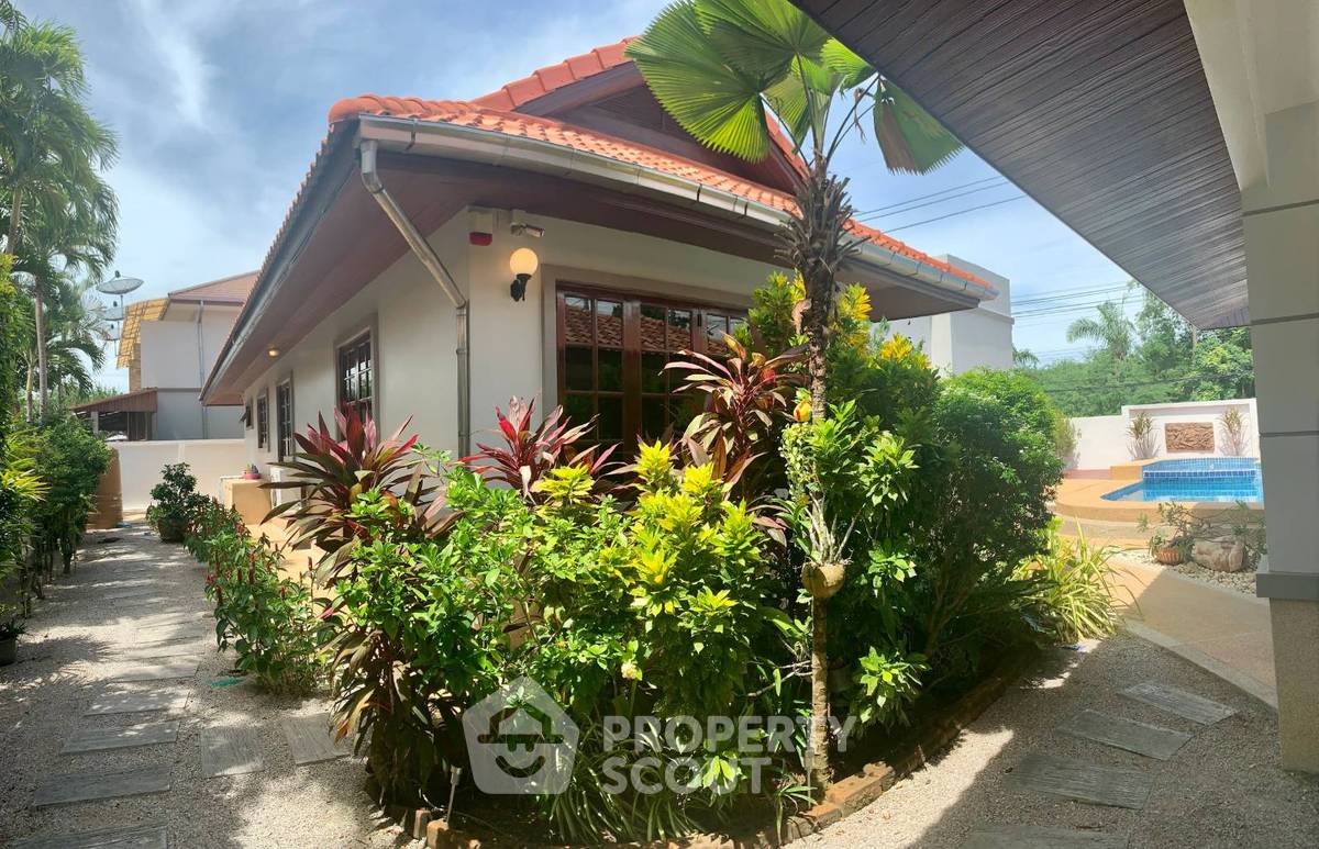 picture 4-BR Villa in Nong Kae (ID 1094572) - 4/25