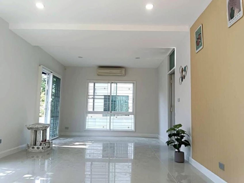 picture P0131 Sale! Perfect Park Phase 2, Romklao - 4/10