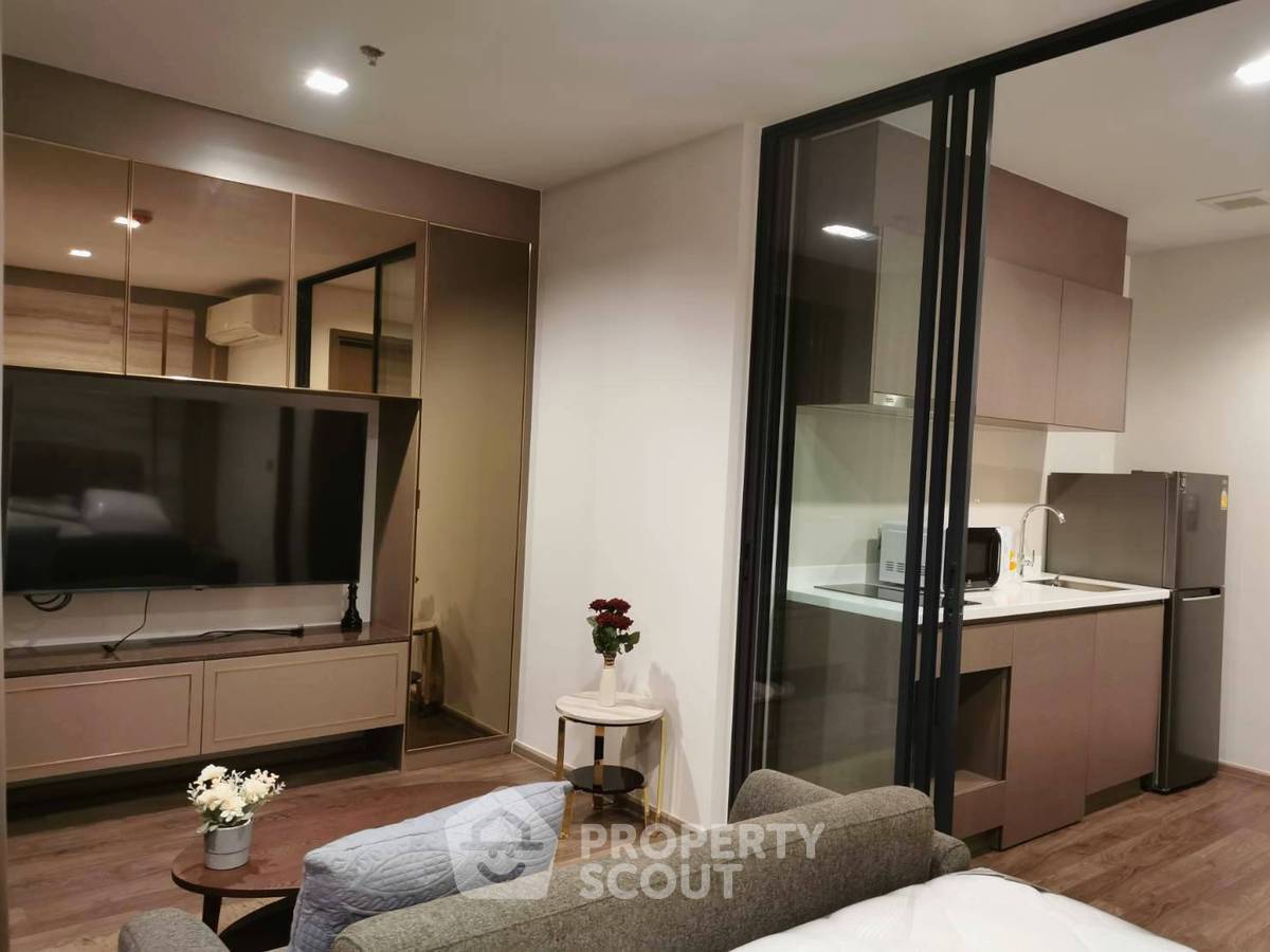 รูป คอนโด 1-ห้องนอน ที่ ไลฟ์ ลาดพร้าว แวลลีย์ ใกล้ BTS ห้าแยกลาดพร้าว (ID 1866515) - รูปที่ 1/6