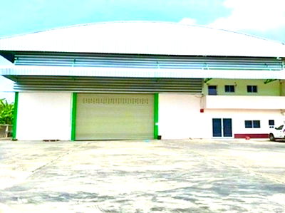 Factory for rent Muang Samut Sakhon Samut Sakhon : Ekachai Golf Course 1 km. Warehouse for rent factory on Ekachai Road Wat Pho Chai 3 km. 1,200 sq.m.
