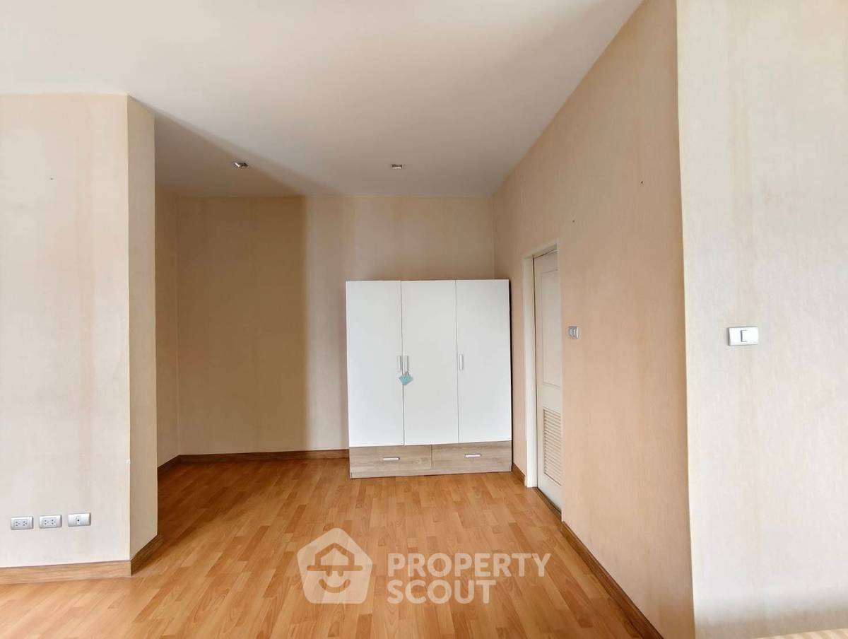 picture 3-BR House at Perfect Place Sukhumvit 77-Suvarnabhumi close to Suvarnabhumi Airport (ID 2221953) - 12/28