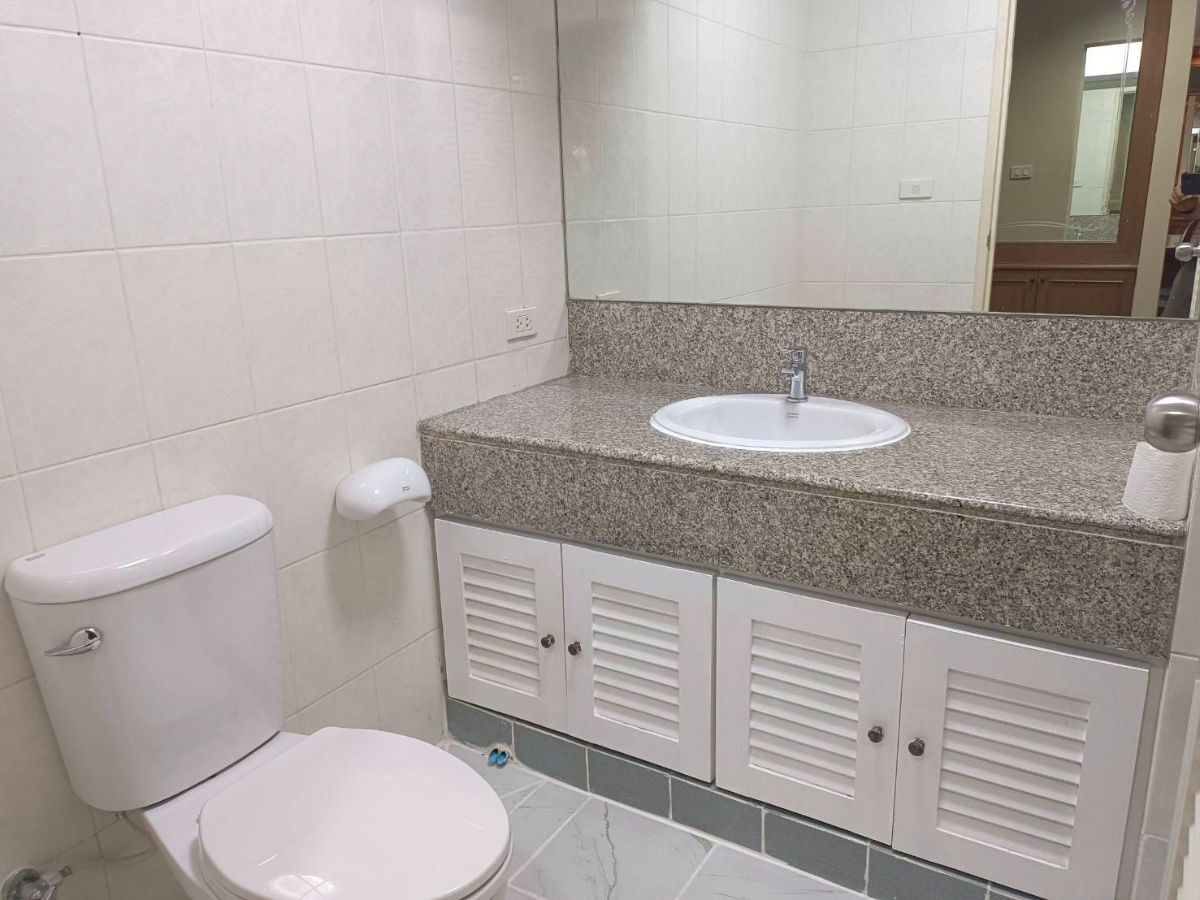 รูป ให้เช่า  ห้อง  2 ห้องนอน ที่ คอนโด East Tower Bangna, ติด ห้าง Central บางนา - รูปที่ 4/10