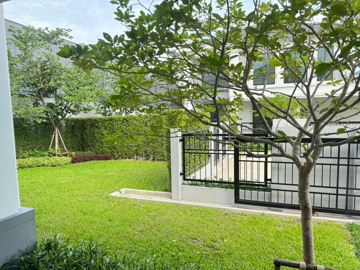picture House for sale at Setthasiri Serithai - Ready-to-move-in project by Sansiri - 6/18