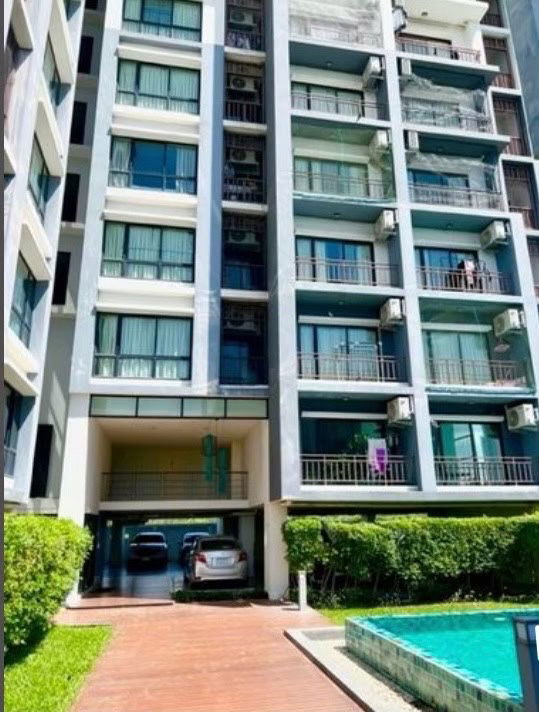 picture For sale with tenants, Prime Lakeview Condo, Bang Bo, near ABAC Bangna University - 7/11