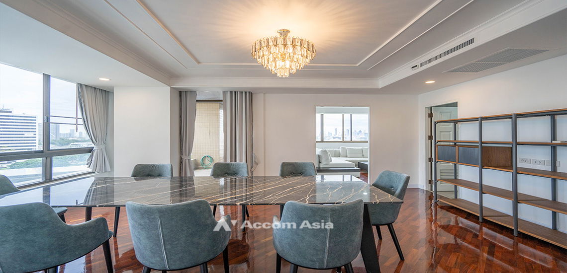 รูป 🔼🔽 AccomA 📩 Classically elegant unit with skyline balcony view (24496) - รูปที่ 3/18