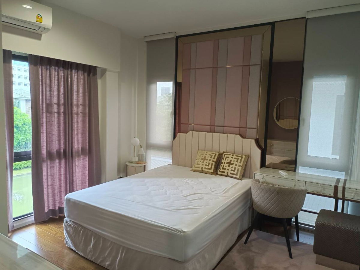 picture  3-bedroom detached house for sale in Mooban Nara Botanic Srinakarin, Yellow line Lasalle Skytrain Station - 16/18