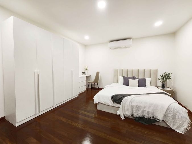 5-bed house for rent, 320 sqm, 80 sq wah, Huai Khwang