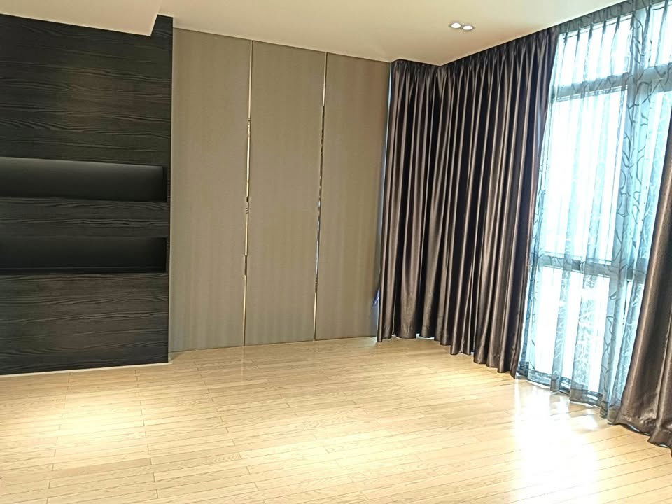 รูป ขายคอนโด Nusasiri Grand ราคา 24,500,000 บาท [NCs250711] - รูปที่ 21/26