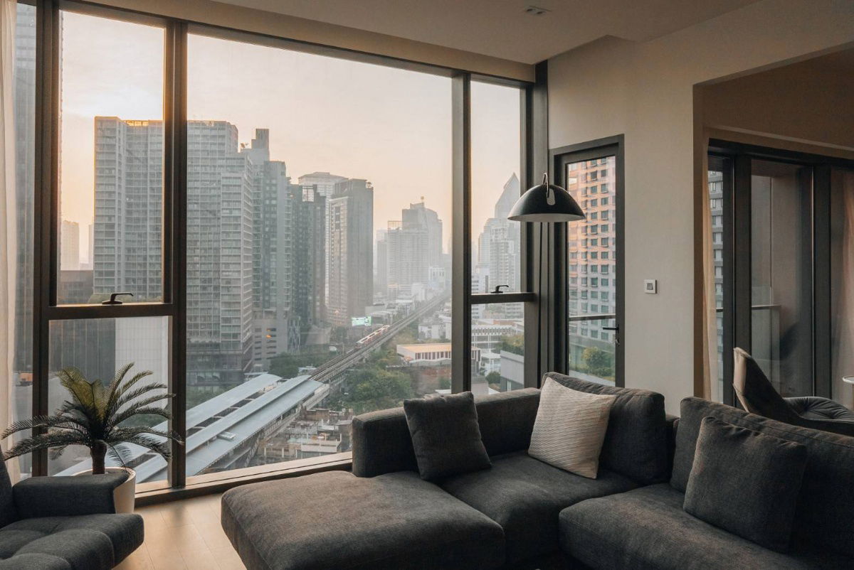 รูป ♦ Nice Decoration ♦ ชั้น 15+ 90.62 ตร.ม. | 2 ห้องนอน 2 ห้องน้ำ | คอนโดใกล้ BTS ทองหล่อ 190 ม., เมเจอร์ ซีนีเพล็กซ์ สุขุมวิท 550 ม. - รูปที่ 1/14