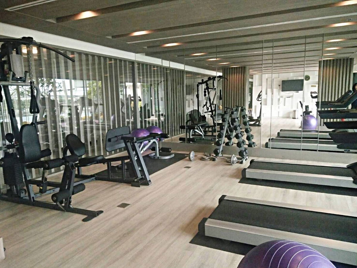 รูป P1110 ให้เช่าคอนโด Grene Chaengwattana (กรีเน่ แจ้งวัฒนะ) ห้องมุม 2ห้องนอน ห้องกว้างขวาง เฟอร์ครบ มีเครื่องซักผ้า ราคาพิเศษสุดๆ - รูปที่ 12/17