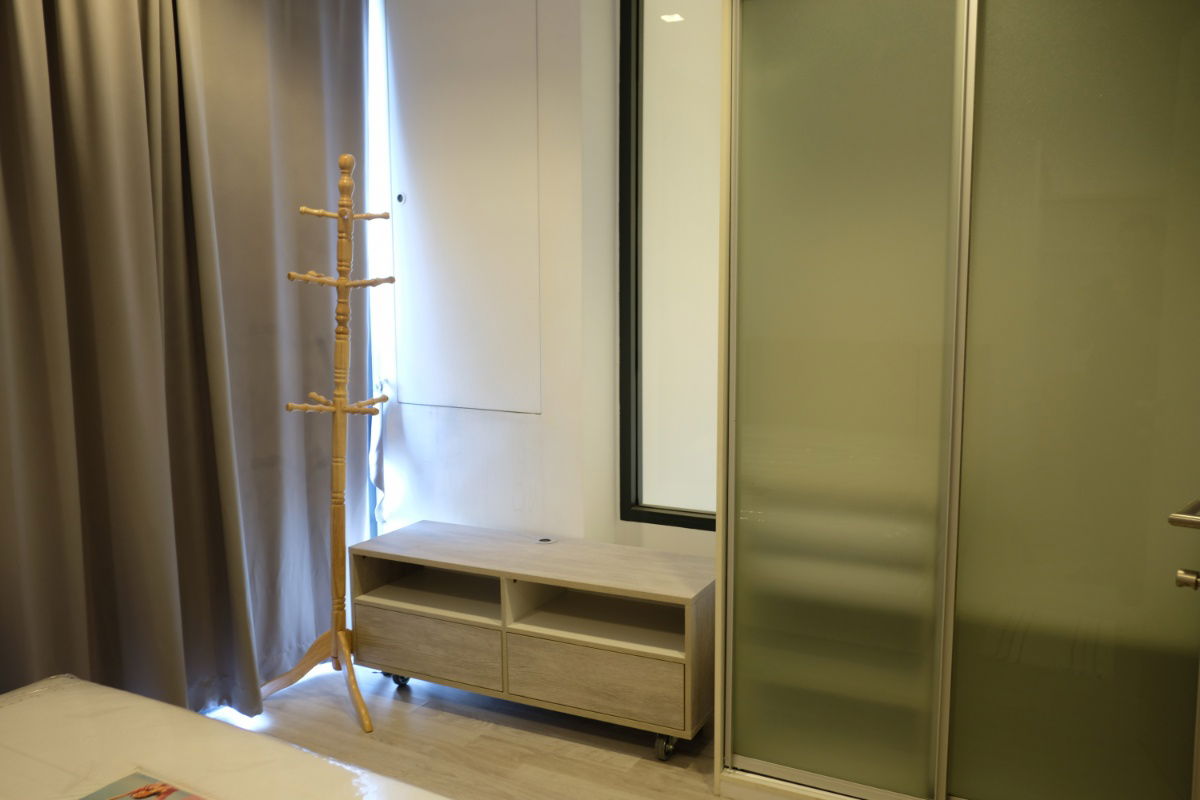 รูป ✅ ✅ IDEO Mobi Sathorn , Duplex 1 ห้องนอน พร้อมเข้าอยู่ ติดต่อไลน์ @bktasset โทร 095-325-8928 ✅ ✅ - รูปที่ 2/8