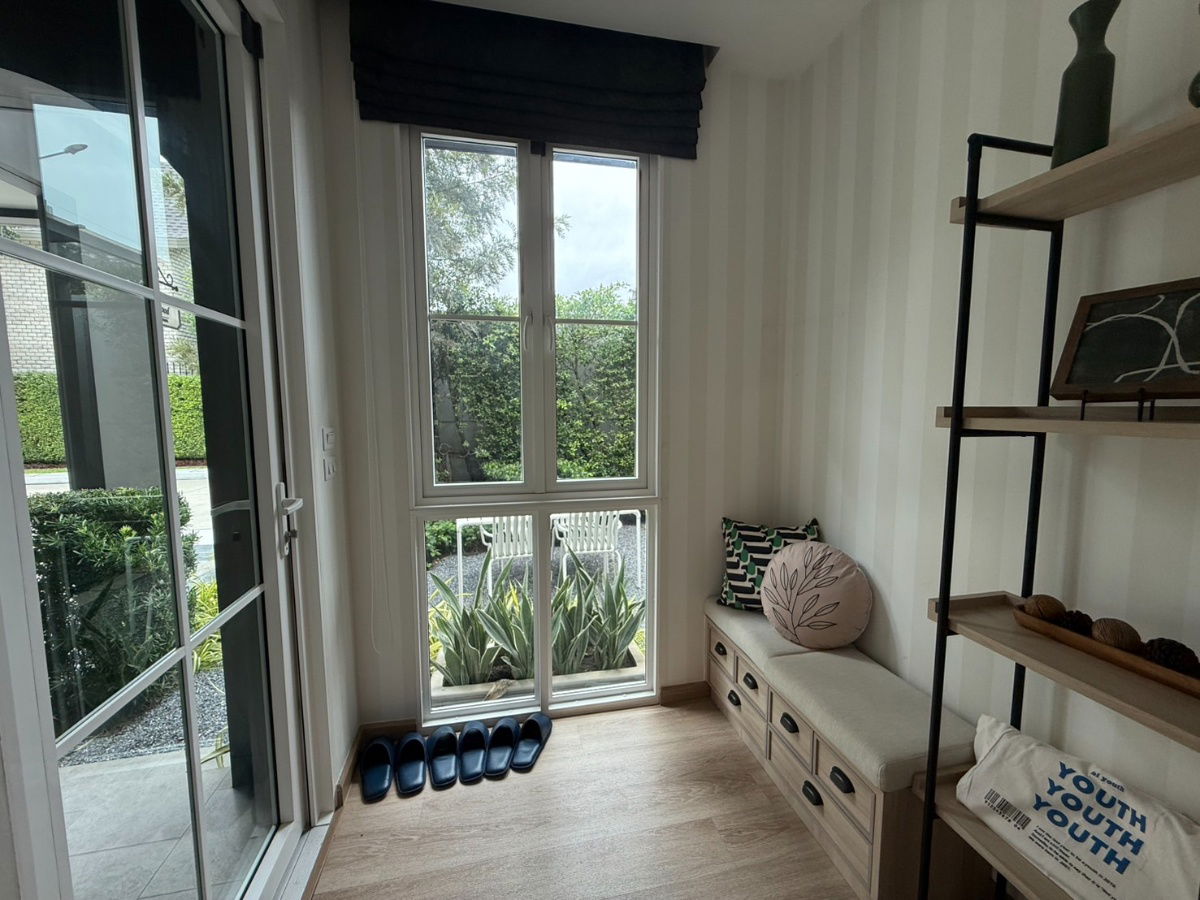 picture Convenient for all travel, located on the new Ratchaphruek Road, Saransiri Ratchaphruek 346, a ready-to-move-in home project from Sansiri. - 2/5
