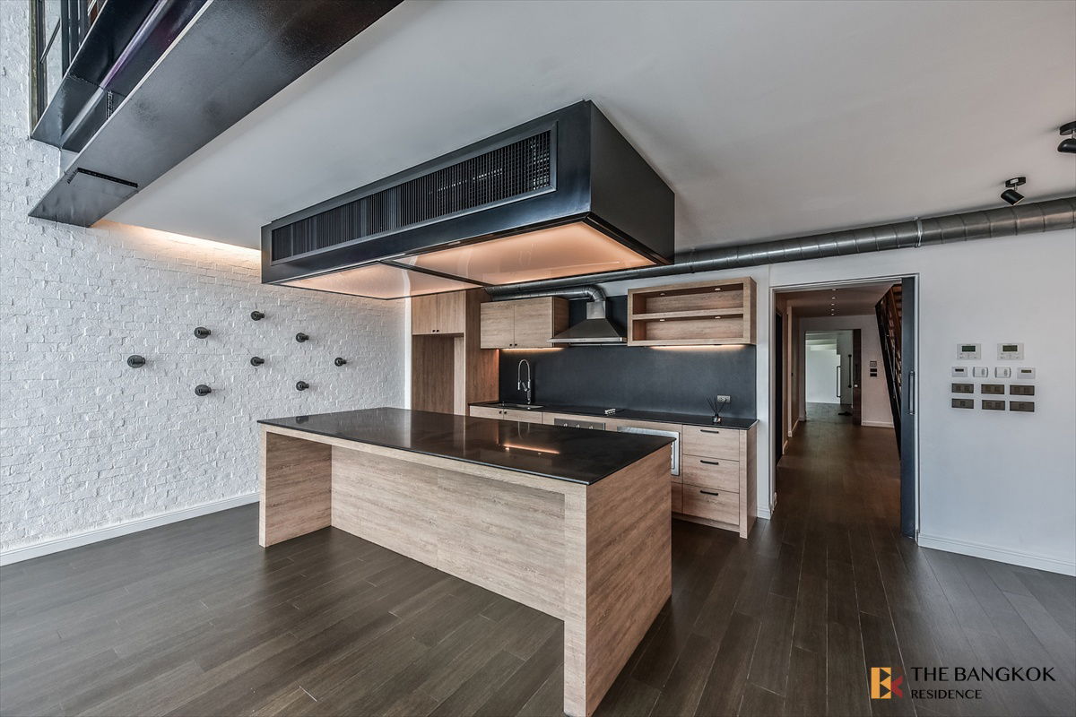 picture Penthouse Condominium 3 🌟 Luxury Penthouse, Large Stylish Finishing near BTS Ekkamai - 14/20
