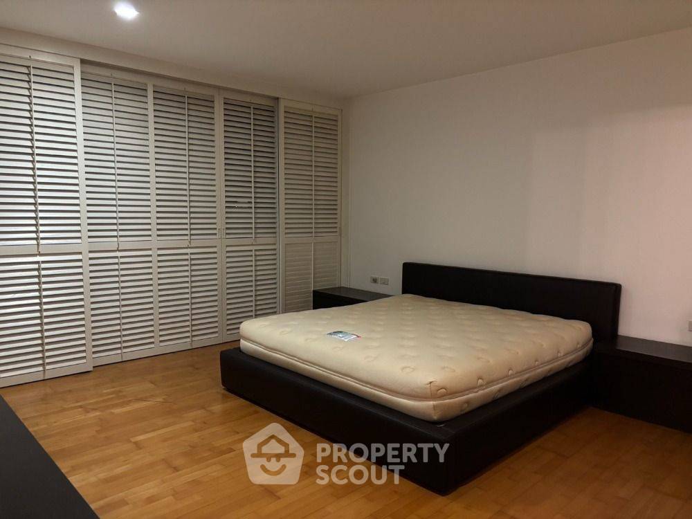 picture 2-BR Condo at Issara @ 42 Sukhumvit Condominium near BTS Ekkamai (ID 2225546) - 15/40