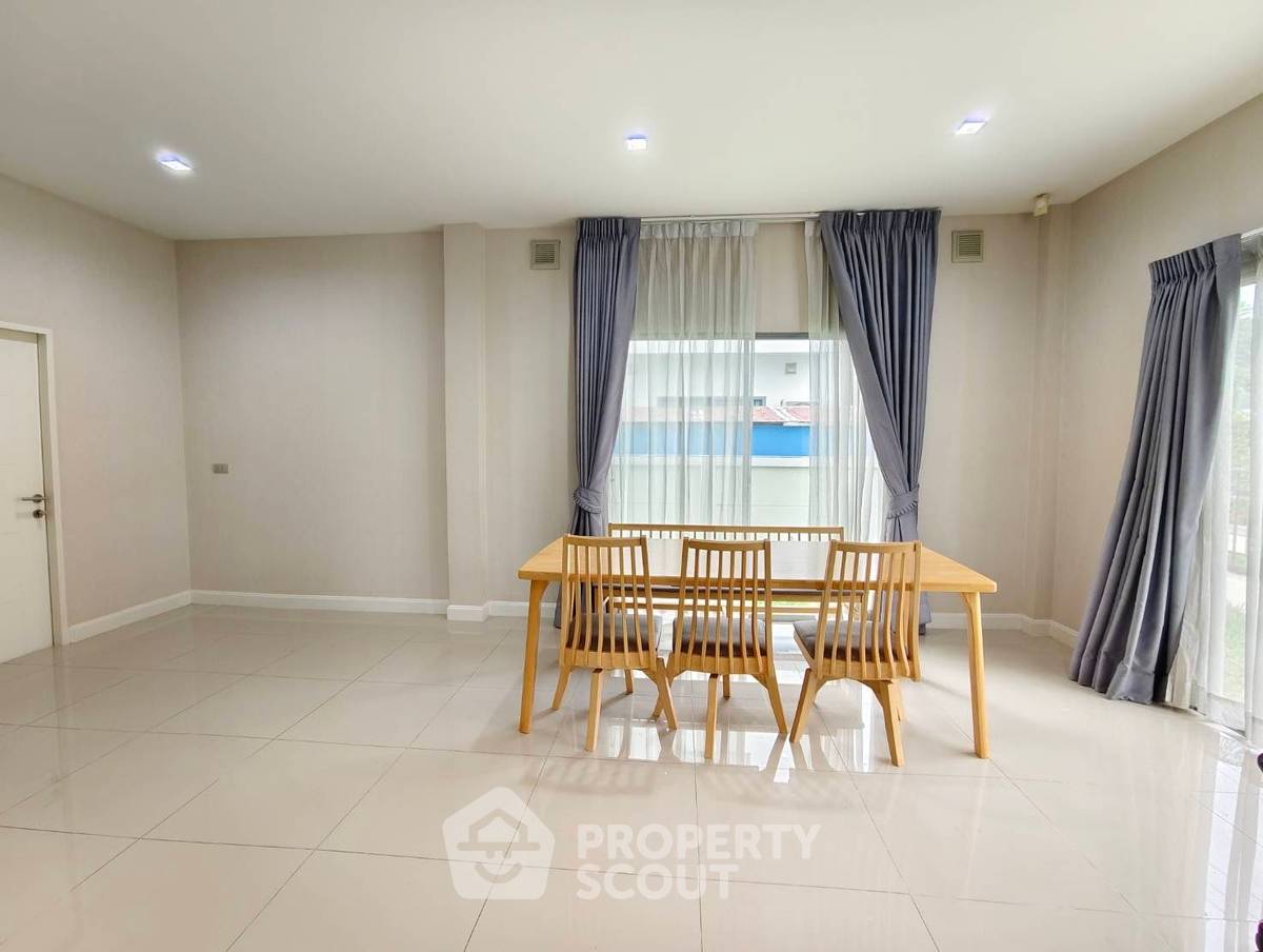 picture 3-BR House at Perfect Place Sukhumvit 77-Suvarnabhumi close to Suvarnabhumi Airport (ID 2221953) - 24/28