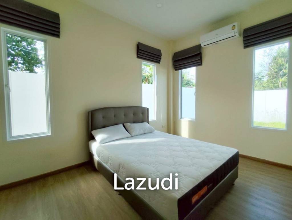 picture 3 Bedrooms 3 Bathrooms 300 SQ.M. Huay Yai House - 10/23
