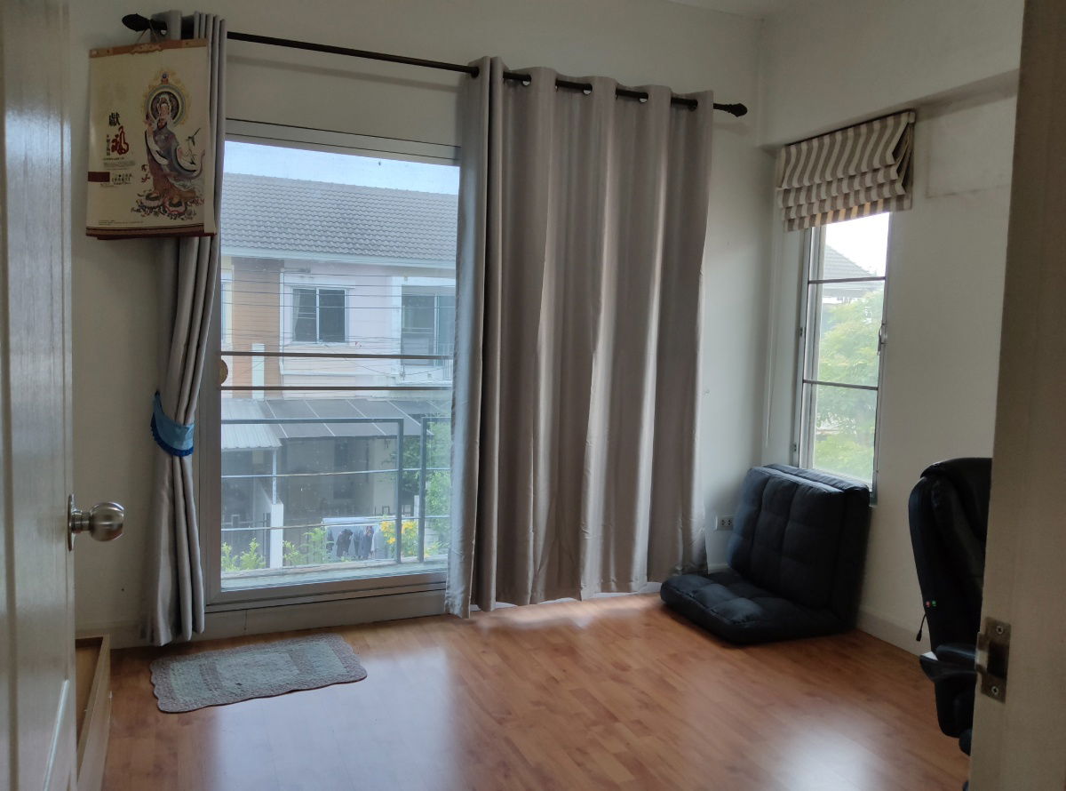 picture Town Home 2 floor  Project  Vista Avenue soi Phetkasem 81 - 8/21