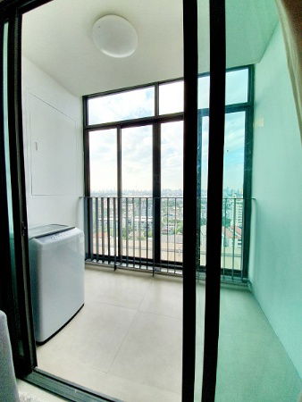 picture 🔥Best deal in Ideo Blucove Sukhumvit🔥 private corner unit for rent with bathtub - 8/13