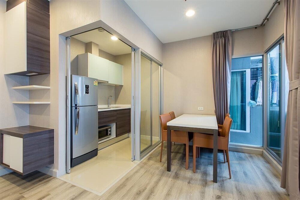 picture 🔥 Sale with tenant !!🔥 Code C20221200153..........Centric Sathorn - St. Louis, 2 bedroom, 2 bathroom, high floor 20++, furnished, Special Deal!!📣📣 - 5/12