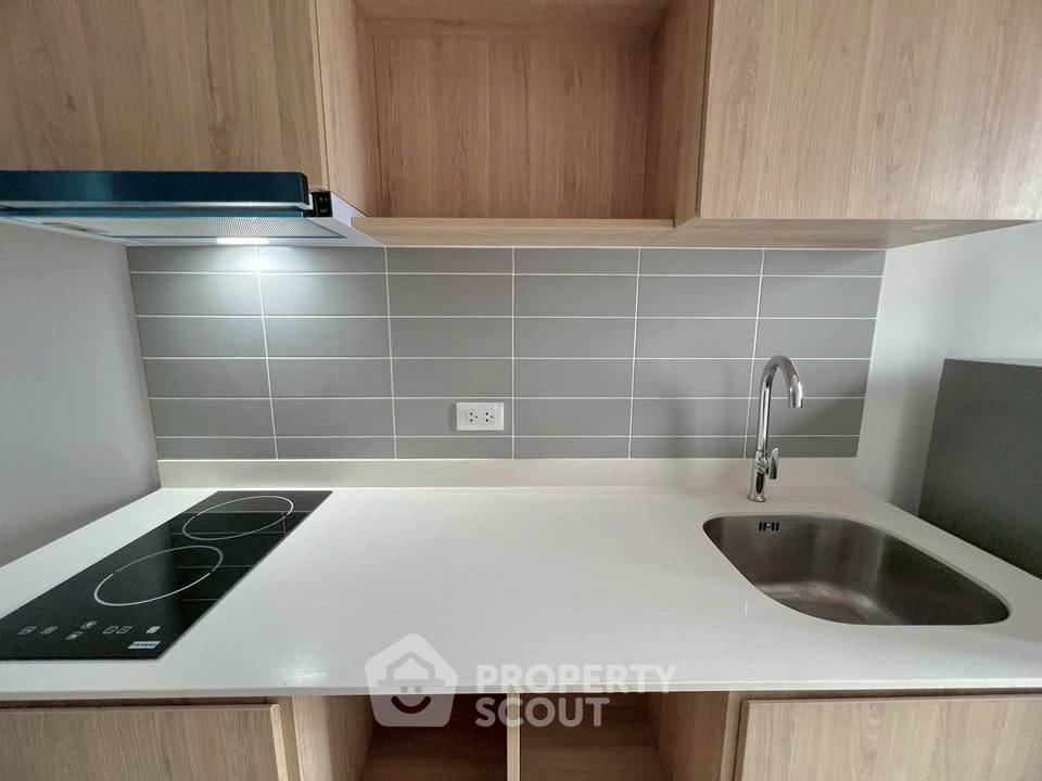 picture 1-BR Condo at Chewathai Pinklao near MRT Bang Yi Khan (ID 2226044) - 4/8