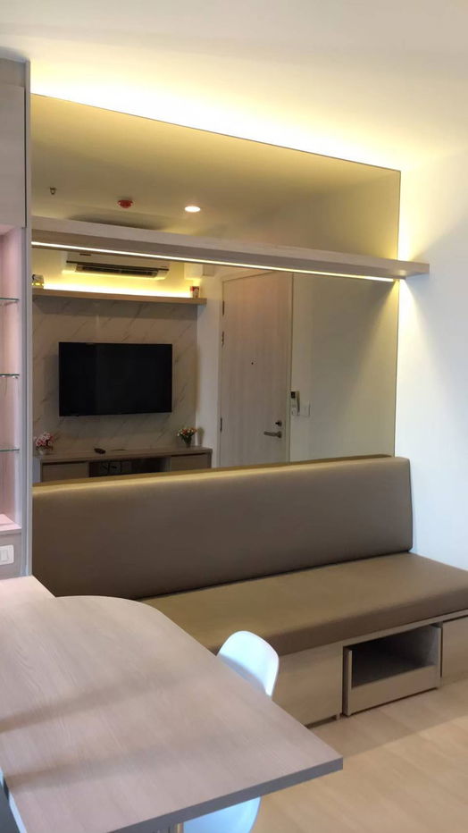 picture Life Asoke MRT Phetchaburi High floor - 5/11