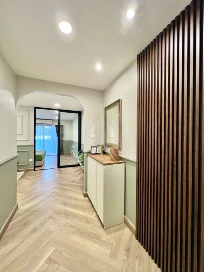 picture WS1689 🎉For rent, ready-to-move-in condo, Sriwara Mansion 1, hot location in the heart of the city, Rama 9, only 20,000 baht/month. - 5/22