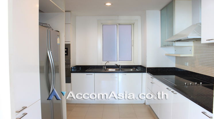รูป 🔼🔽 AccomA 📩 Skyline-view duplex with floor-to-ceiling glass and airy layout (1521568) - รูปที่ 5/12