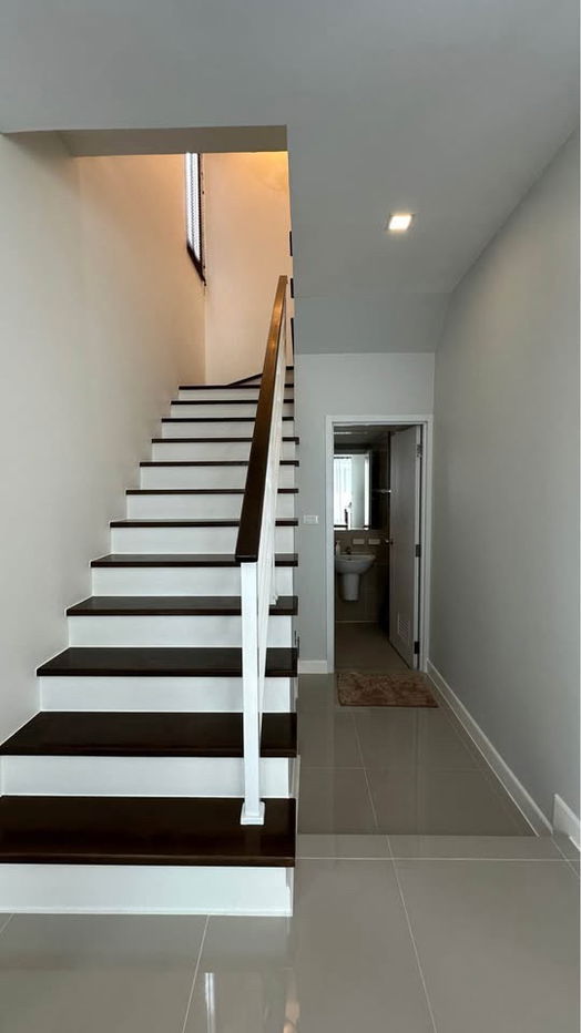 picture For Rent 2-storey detached house, good location Mae Hia - 6/19