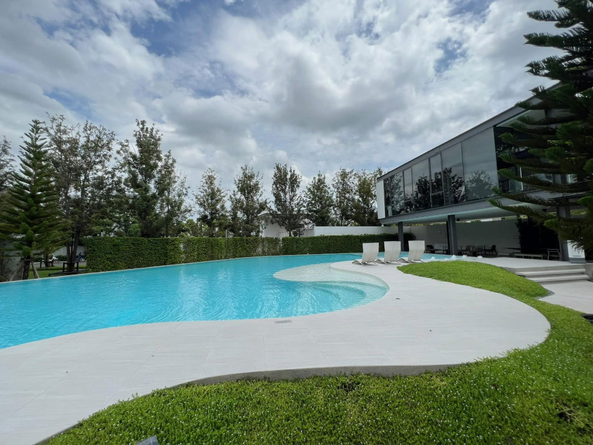 รูป เช่า ให้เช่าบ้านเดี่ยว VIVE กรุงเทพกรีฑา บ้านเดี่ยวหรู Modern Luxury ที่สุดของการใช้ชีวิต บนทำเลศักยภาพ "กรุงเทพกรีฑาตัดใหม่"  Line ID: @951qfbfi - รูปที่ 32/37