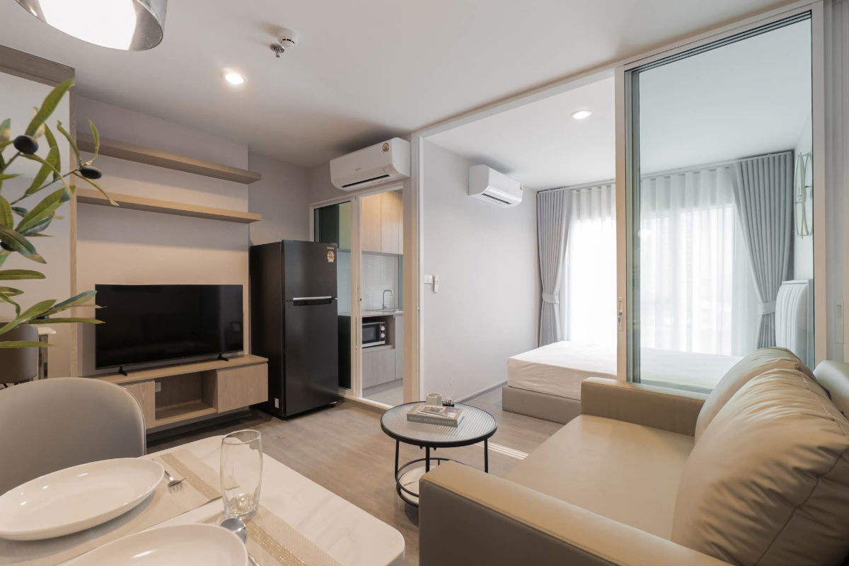 รูป รีเจ้นท์ โฮม บางนา 28 ตร.ม. 1 นอน 1 น้ำ ชั้น 16 ค่าเช่า 12,000 บาท - รูปที่ 3/9