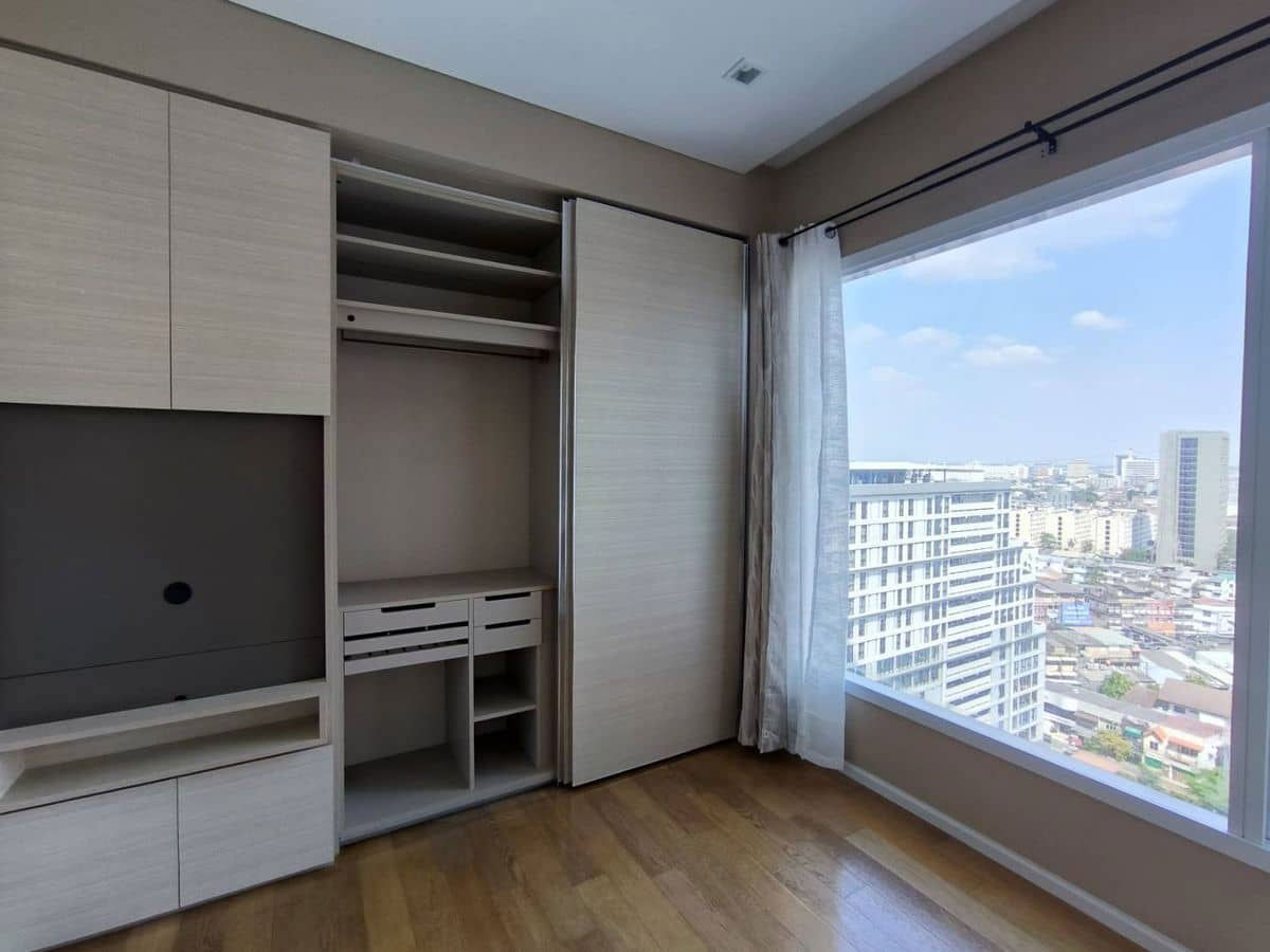 picture For rent ✨ The Saint Residences ✨ Fully furnished and equipped with electrical appliances, near BTS Ha Yaek Lat Phrao - 6/11