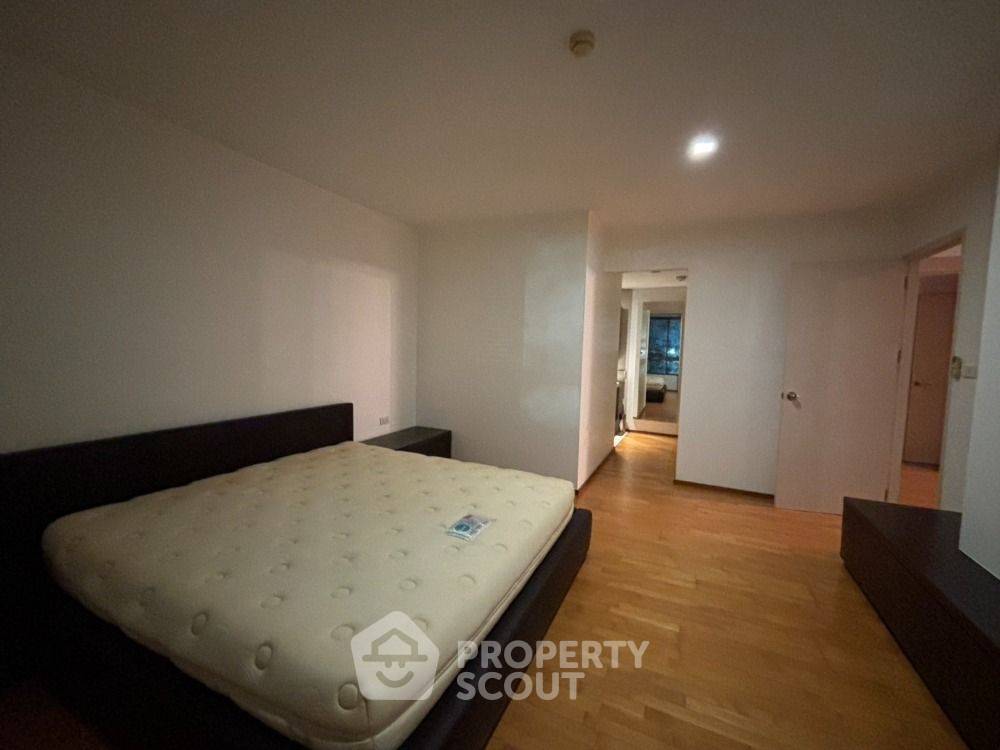 picture 2-BR Condo at Issara @ 42 Sukhumvit Condominium near BTS Ekkamai (ID 2225546) - 16/40