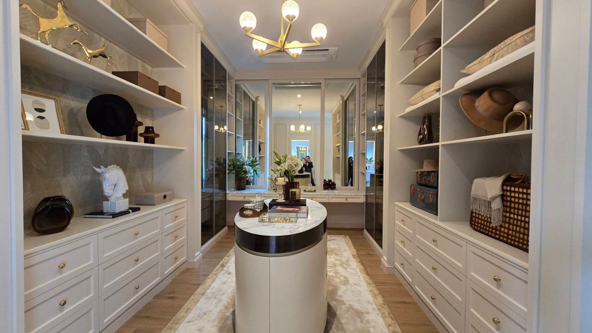 picture Best deal, Now THB 10 Million Off | Fully Furnished & Move-In Ready - 8/11