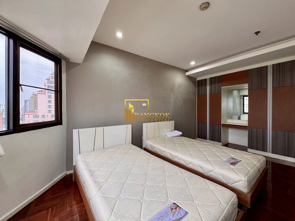 รูป Baan Suanpetch | Spacious 2 Bedroom Condo in Phrom Phong - BR60479CD - รูปที่ 20/34