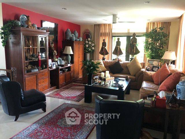 picture 3-BR Condo at Baan Ananda Condo Sukhumvit 61 near BTS Thong Lor (ID 1031505) - 8/12