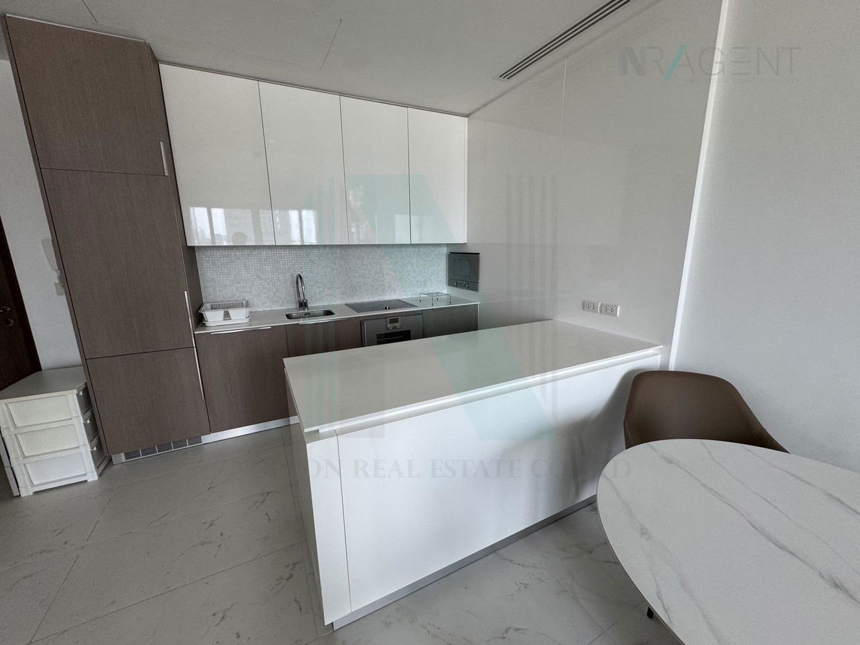 picture 📌 For Rent Condo 185 RATCHADAMRI Building 1, Floor 15,1 bed room, Room size 70.00 sqm - 7/8