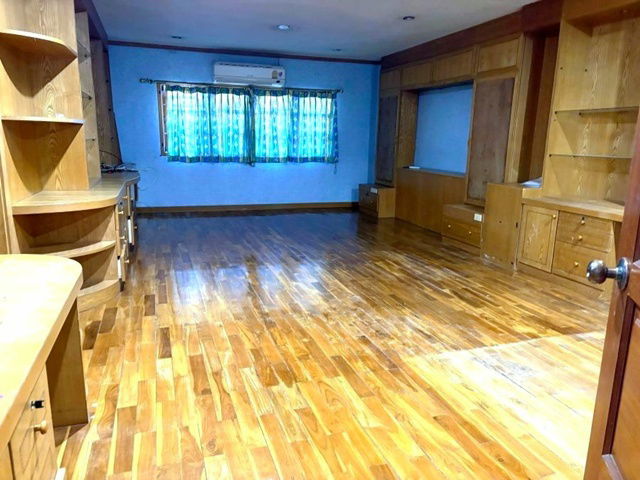 picture MRT Nonthaburi Government Center 600m MRT Ministry of Public Health 500m. Cheapest land for rent wit - 6/8